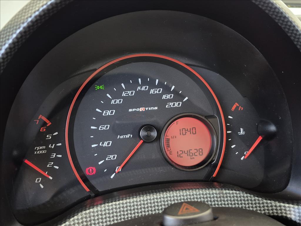 UNO 1.4 EVO SPORTING 8V FLEX 4P MANUAL8