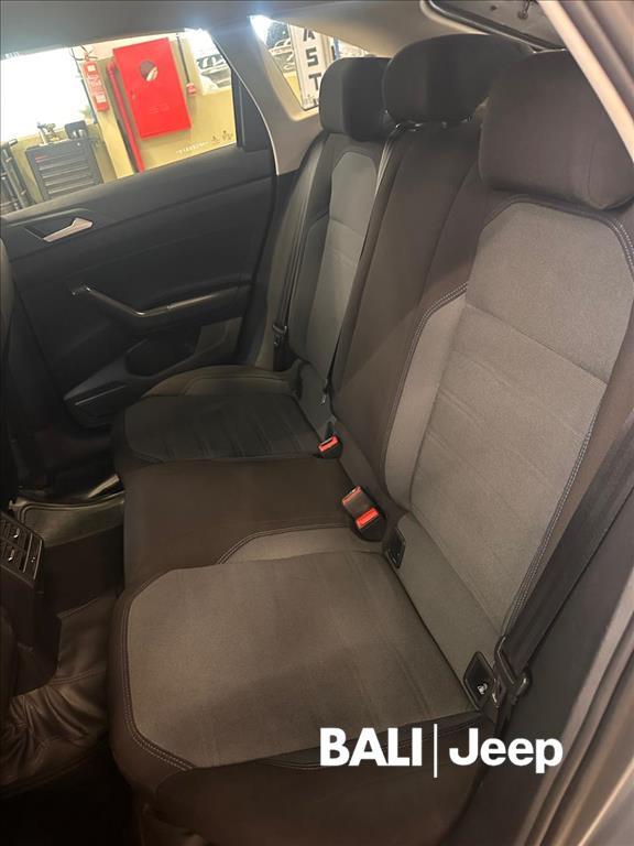 NIVUS 1.0 200 TSI TOTAL FLEX COMFORTLINE AUTOMÁTICO10