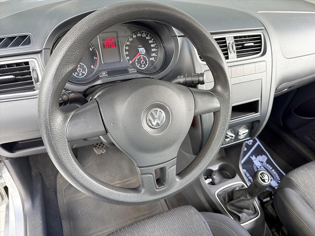 Volkswagen Fox - 1.6 MI 8V FLEX 4P MANUAL