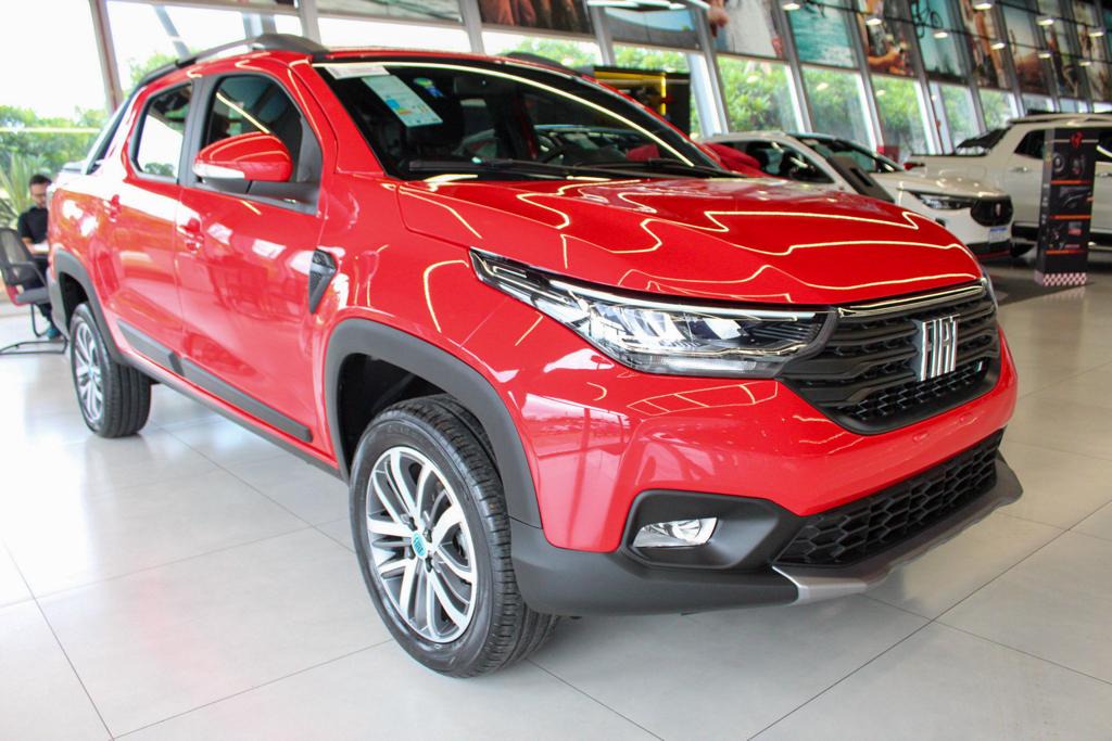 STRADA 1.3 FIREFLY FLEX VOLCANO CD CVT