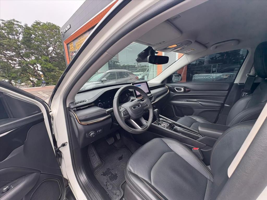 Jeep-COMPASS-1.3 T270 TURBO FLEX LIMITED AT6