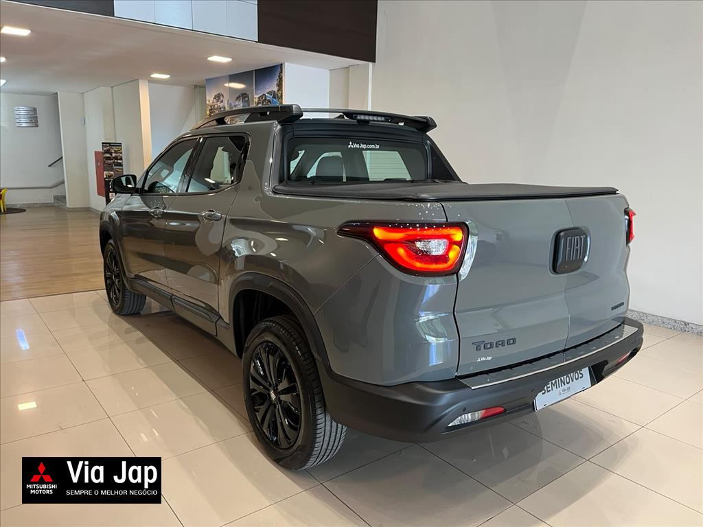 Fiat-TORO-1.3 TURBO 270 FLEX VOLCANO AT6