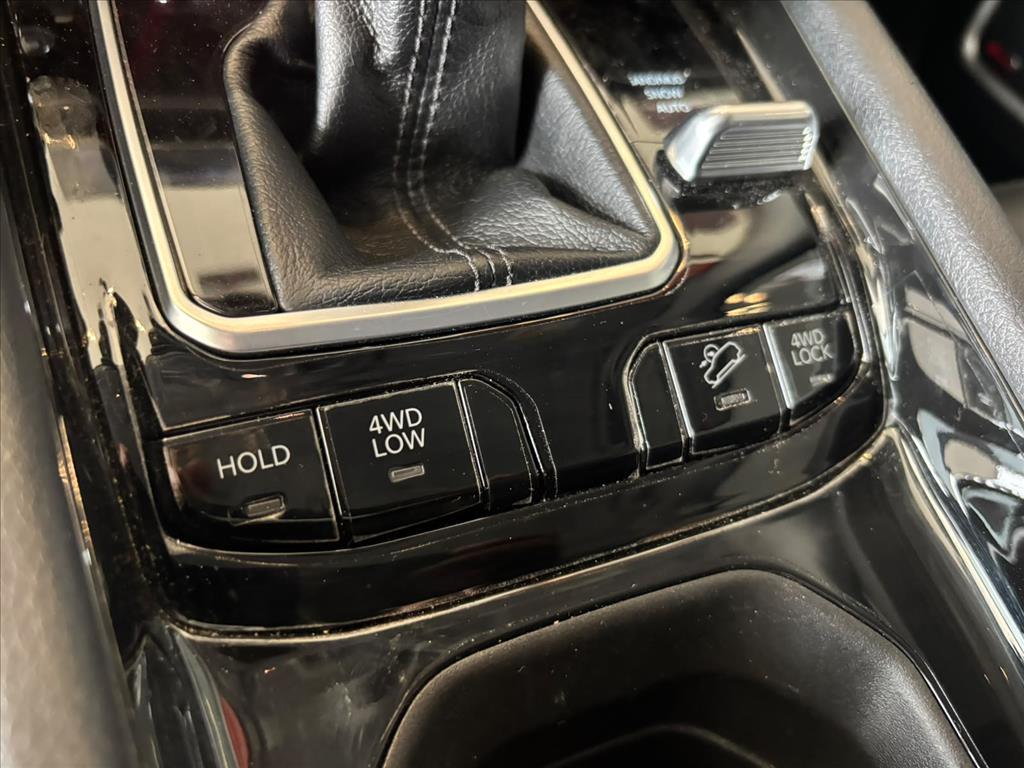 COMPASS 2.0 TD350 TURBO DIESEL LIMITED AT915