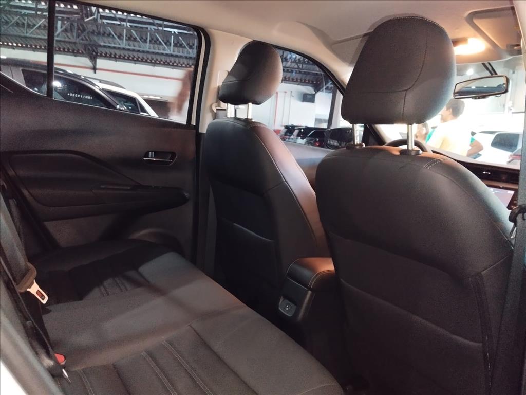 KICKS 1.6 16V FLEXSTART ADVANCE XTRONIC13