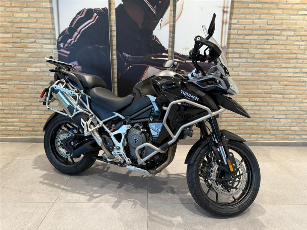 TRIUMPH-TIGER-1200 GT EXPLORER