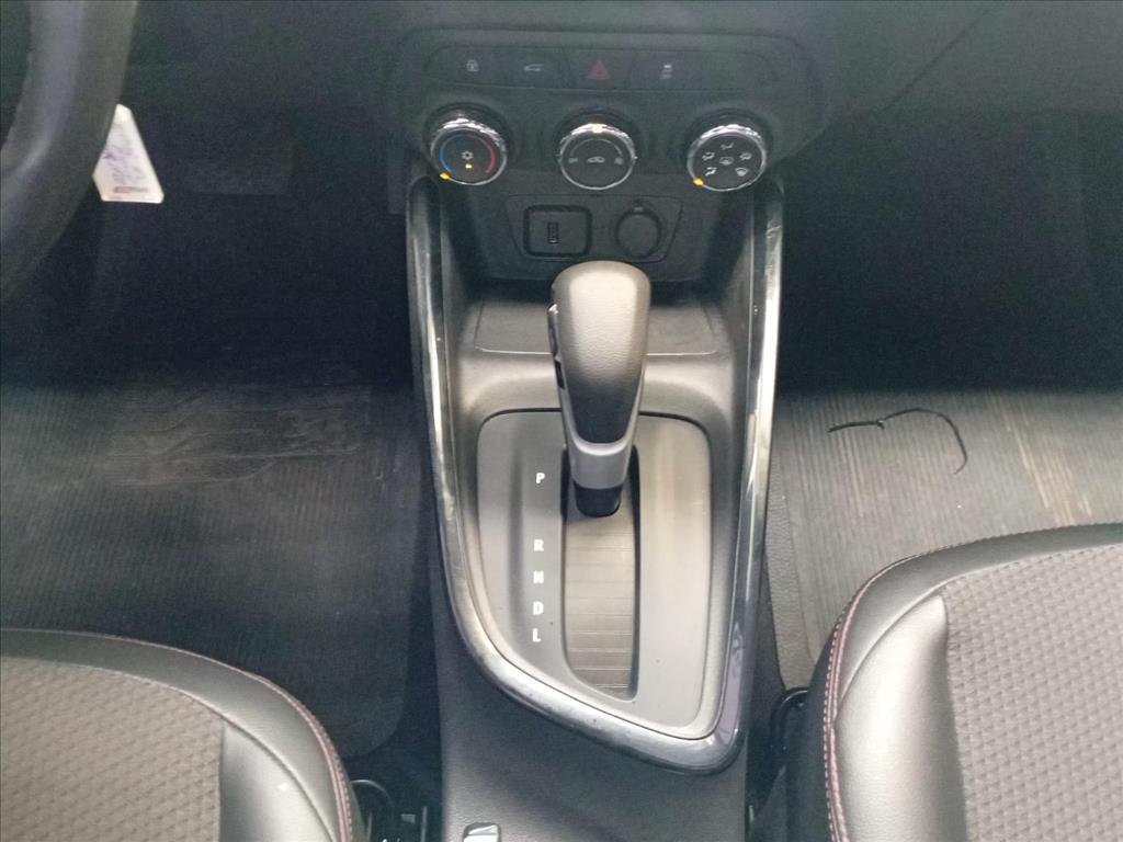 ONIX 1.0 TURBO FLEX RS AUTOMÁTICO11