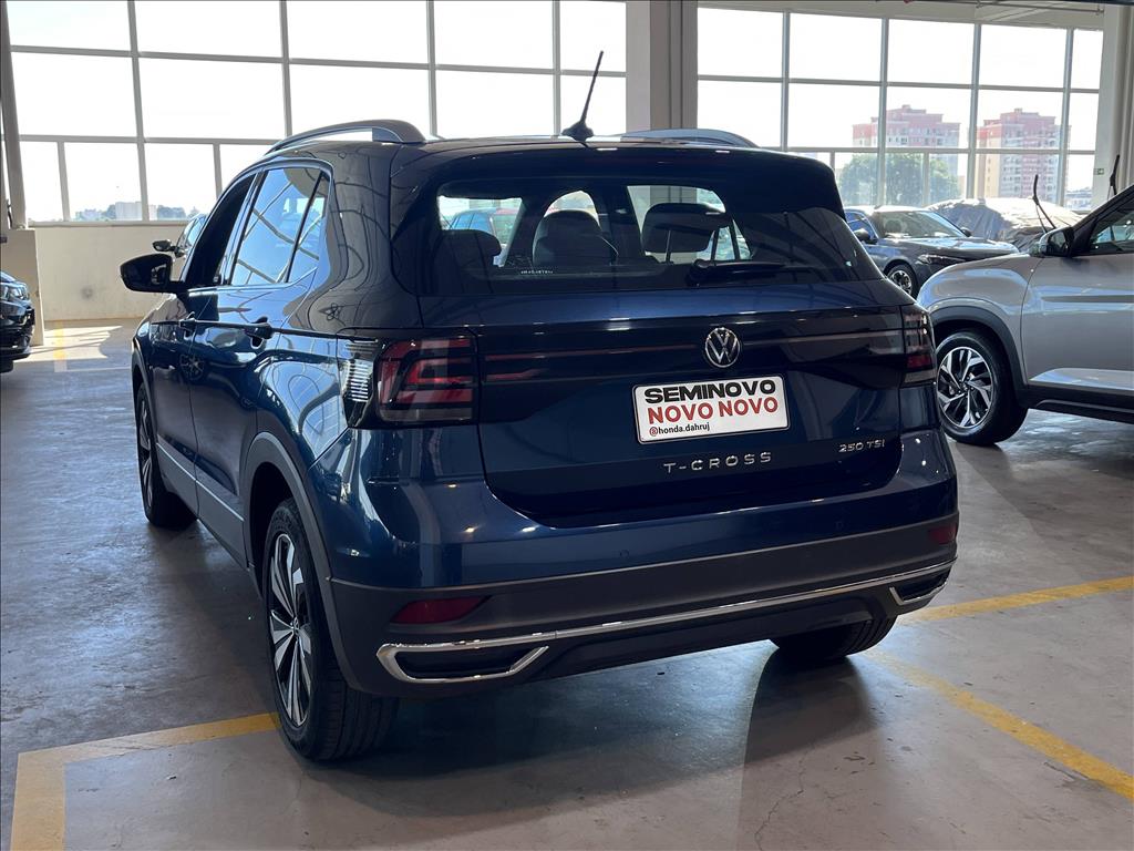 T-CROSS 1.4 250 TSI TOTAL FLEX HIGHLINE AUTOMÁTICO12