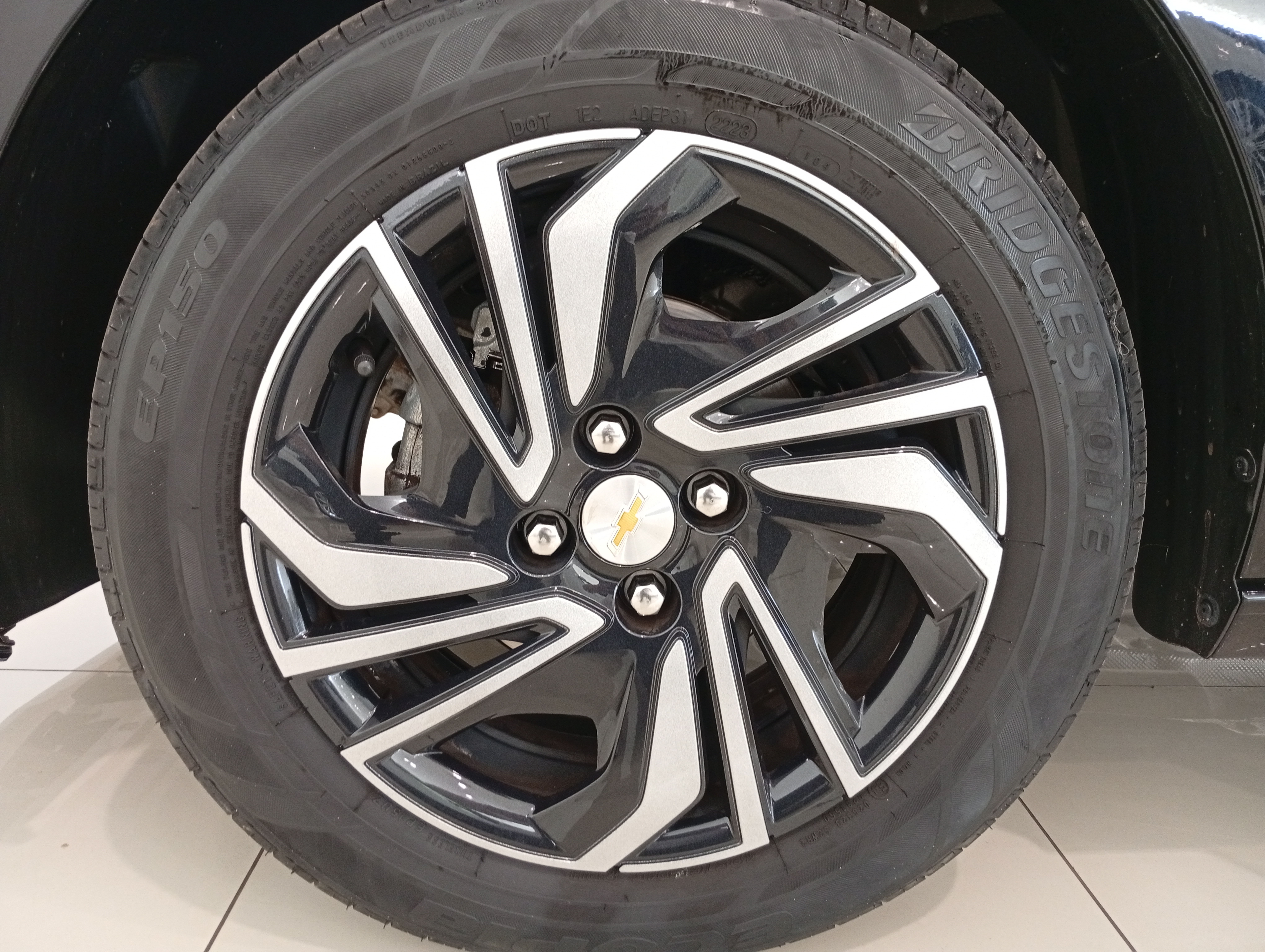 Chevrolet Onix 2023