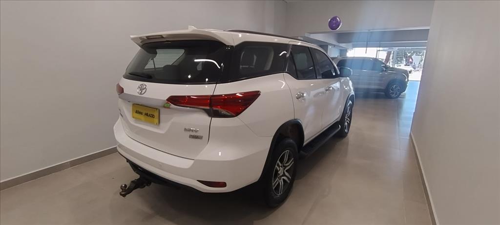 HILUX 2.7 SRV 4X2 CD 16V FLEX 4P AUTOMÁTICO3