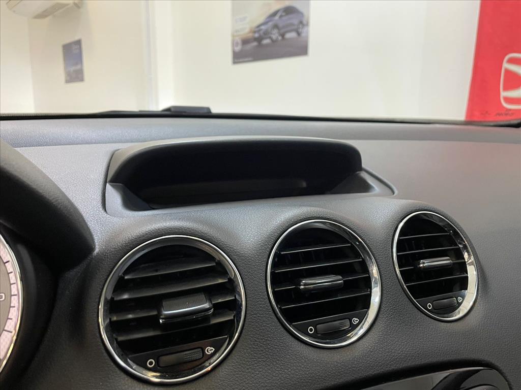 Peugeot-308-1.6 GRIFFE THP 16V FLEX 4P AUTOMÁTICO