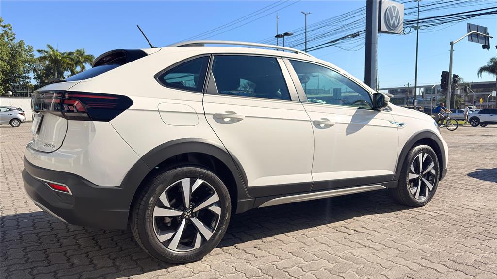 NIVUS 1.0 200 TSI TOTAL FLEX HIGHLINE AUTOMÁTICO4