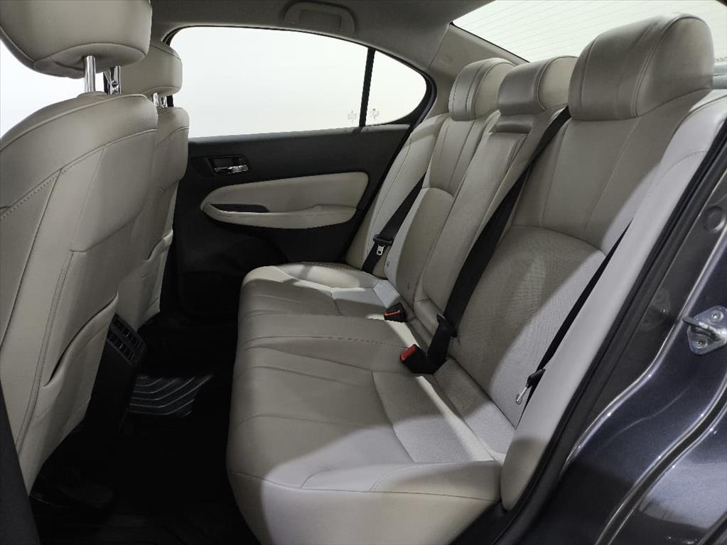 CITY 1.5 i-VTEC FLEX HATCH TOURING CVT11