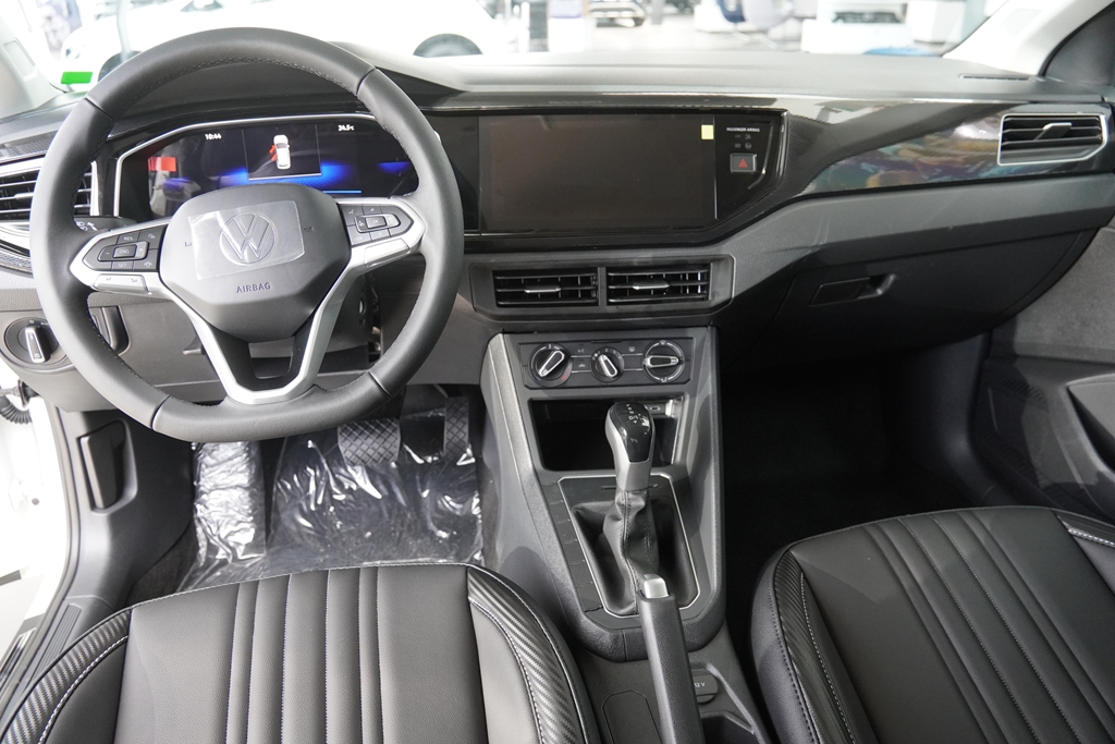 NIVUS 1.0 200 TSI TOTAL FLEX SENSE AUTOMÁTICO6