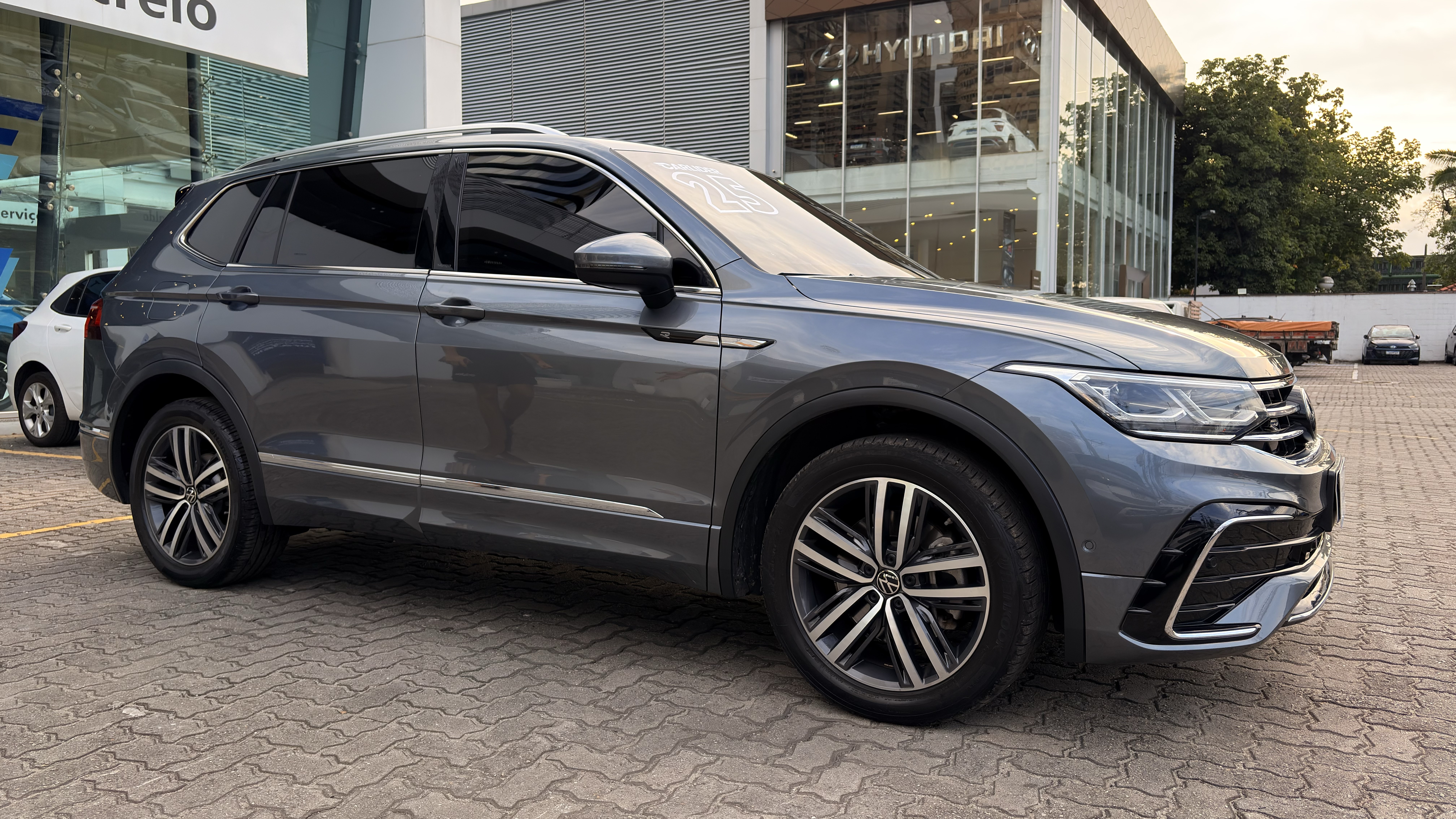 TIGUAN 2.0 300 TSI GASOLINA ALLSPACE R-LINE AUTOMÁTICO5