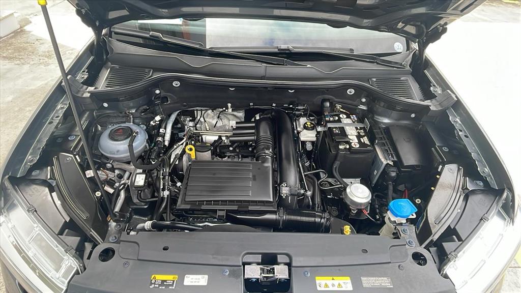 TAOS 1.4 250 TSI TOTAL FLEX COMFORTLINE AUTOMÁTICO10