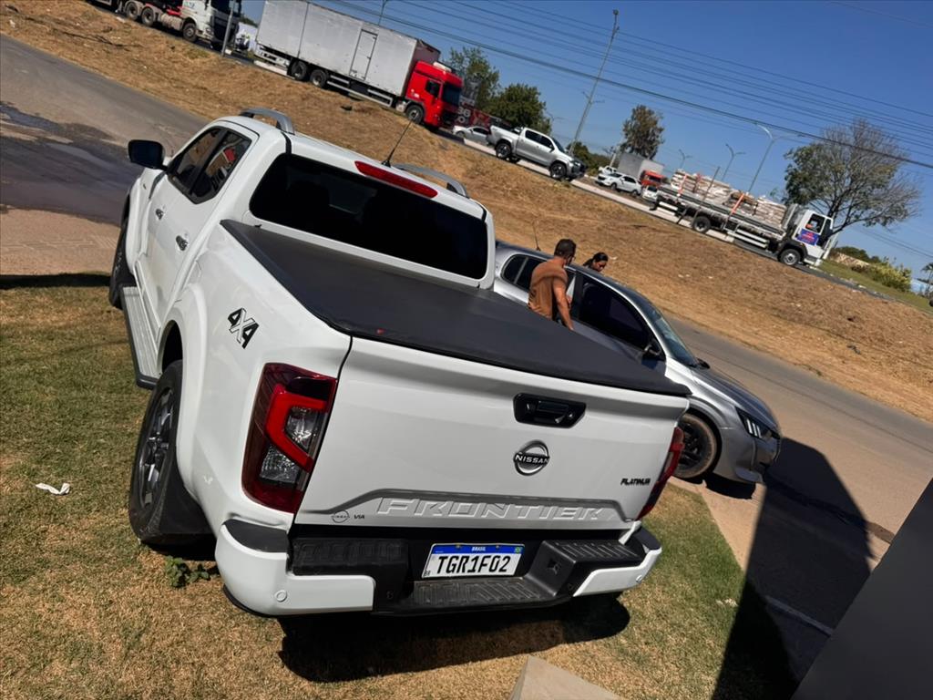 FRONTIER 2.3 16V TURBO DIESEL PLATINUM CD 4X4 AUTOMÁTICO5