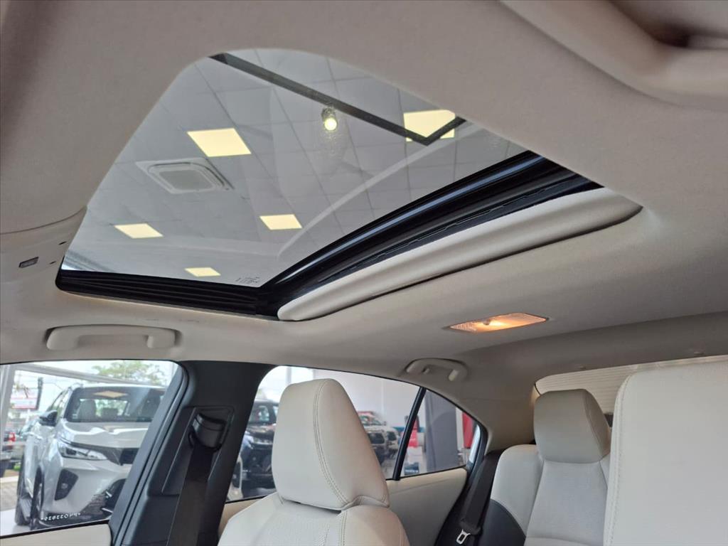 COROLLA 1.8 VVT-I HYBRID FLEX ALTIS PREMIUM CVT9