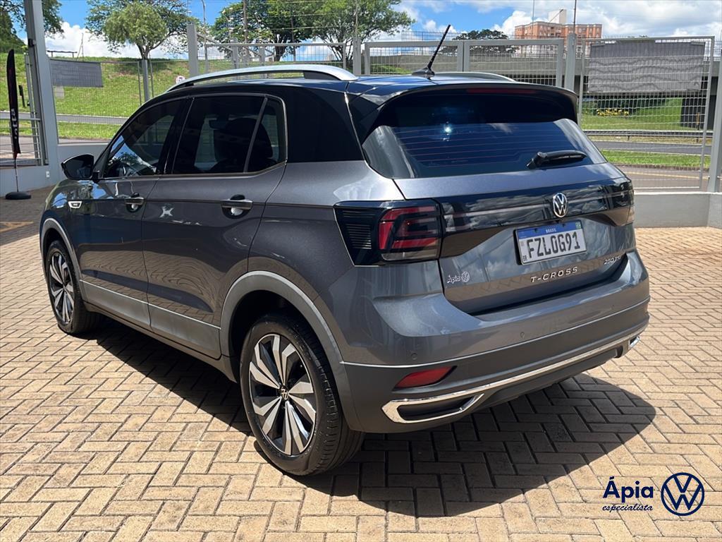 T-CROSS 1.4 250 TSI TOTAL FLEX HIGHLINE AUTOMÁTICO5
