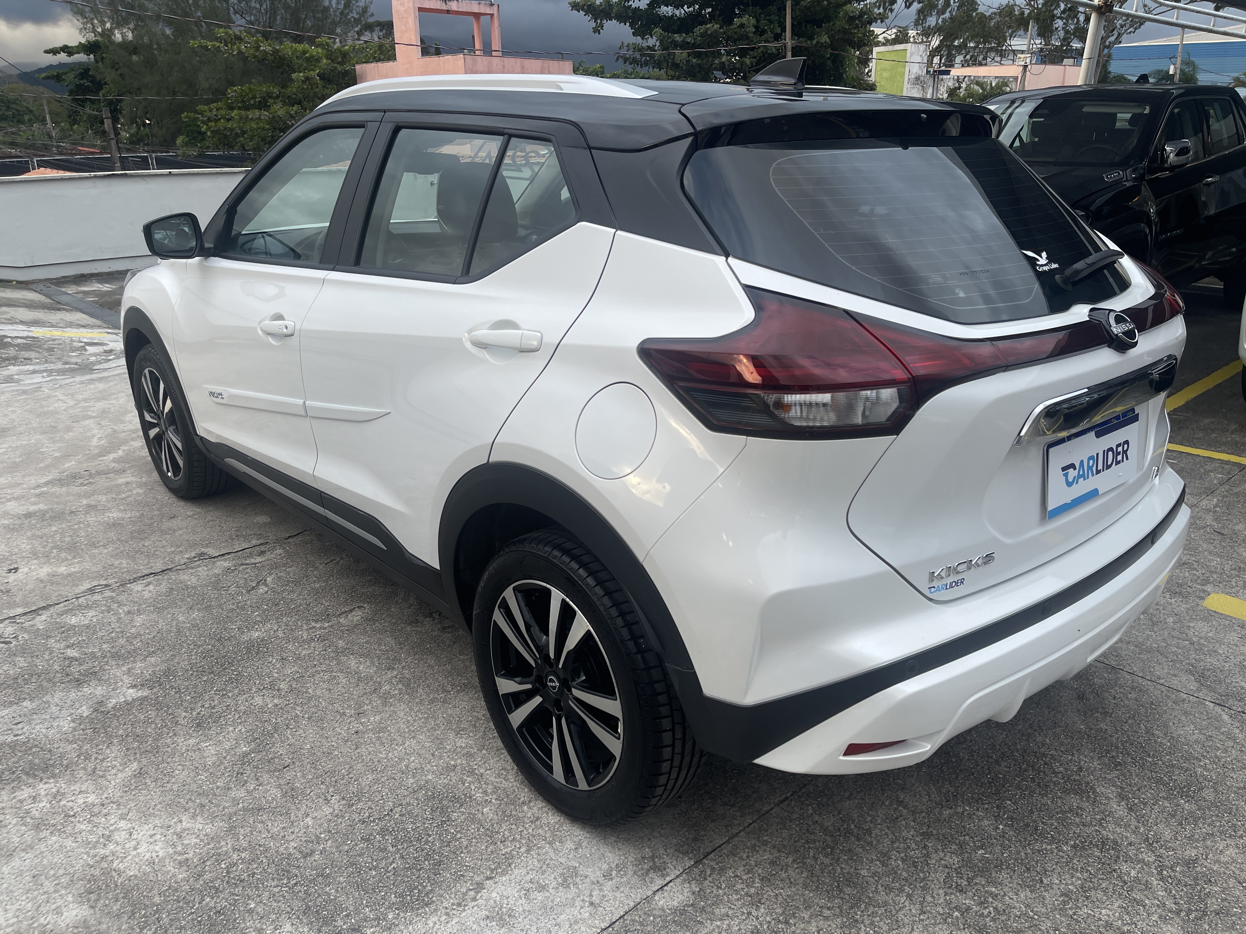 KICKS 1.6 16V FLEXSTART EXCLUSIVE XTRONIC3