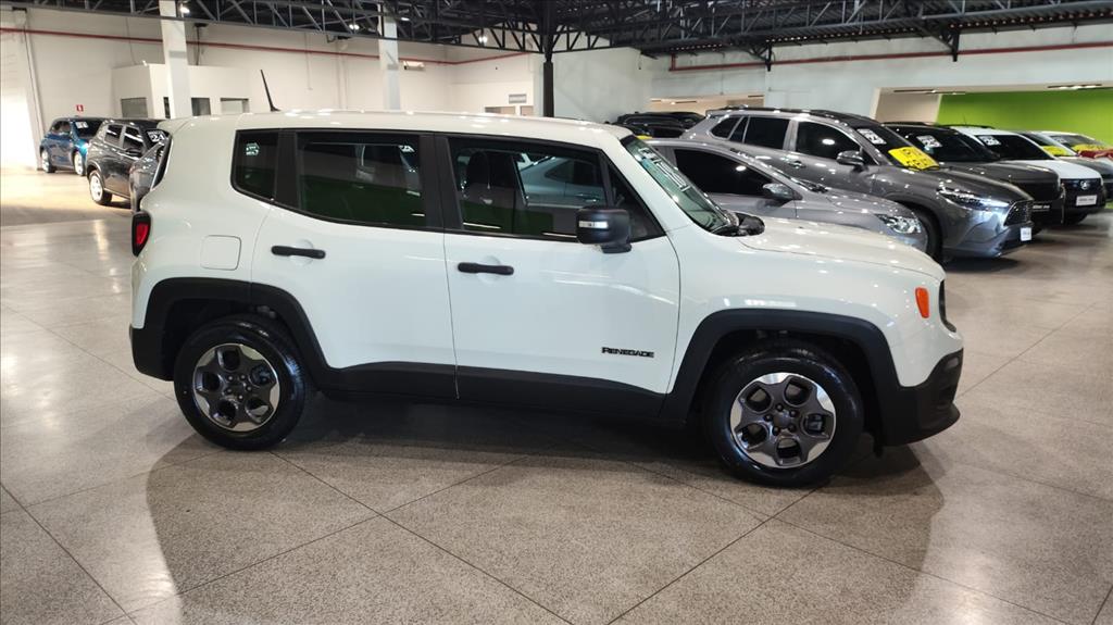 RENEGADE 1.8 16V FLEX 4P AUTOMÁTICO3