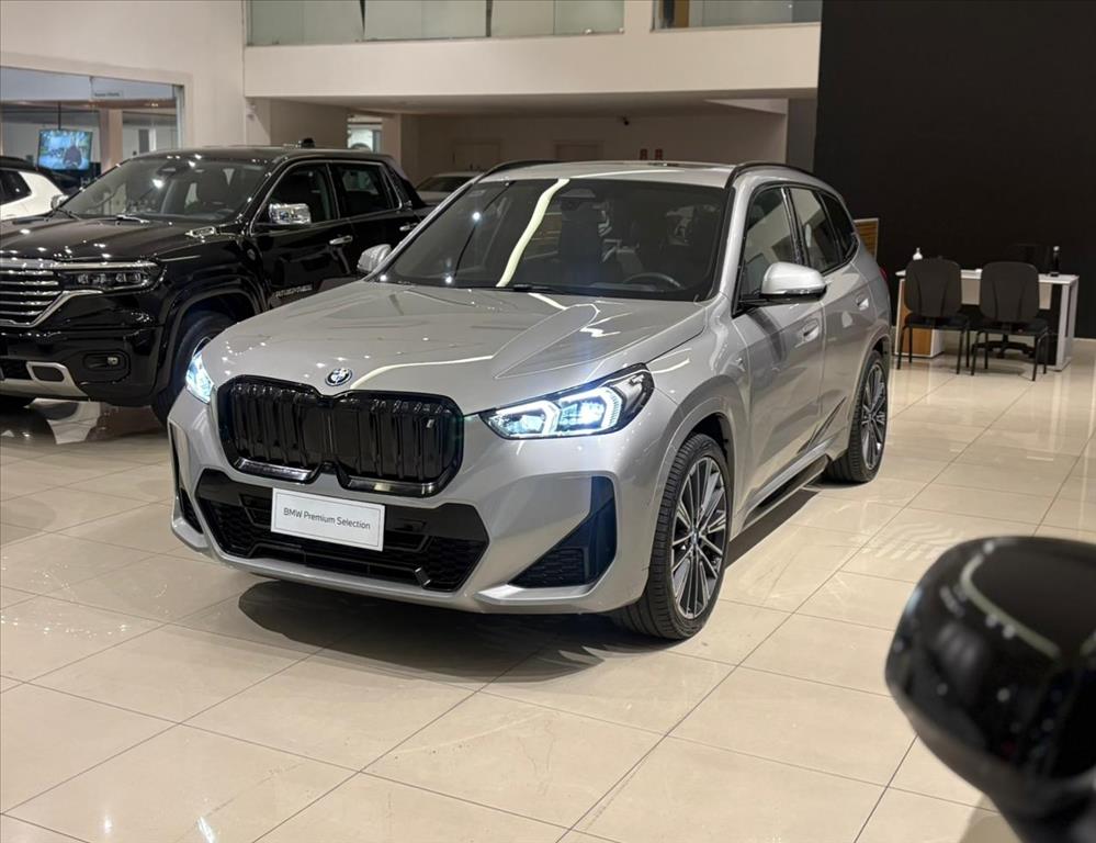 iX1 ELÉTRICO XDRIVE30 M SPORT2