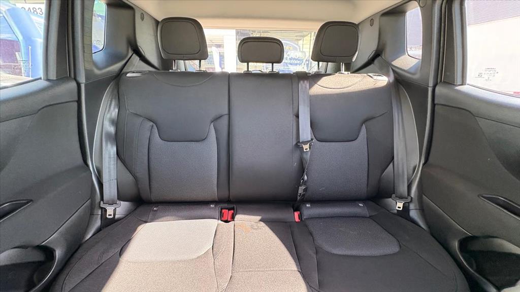 RENEGADE 1.8 16V FLEX SPORT 4P AUTOMÁTICO13