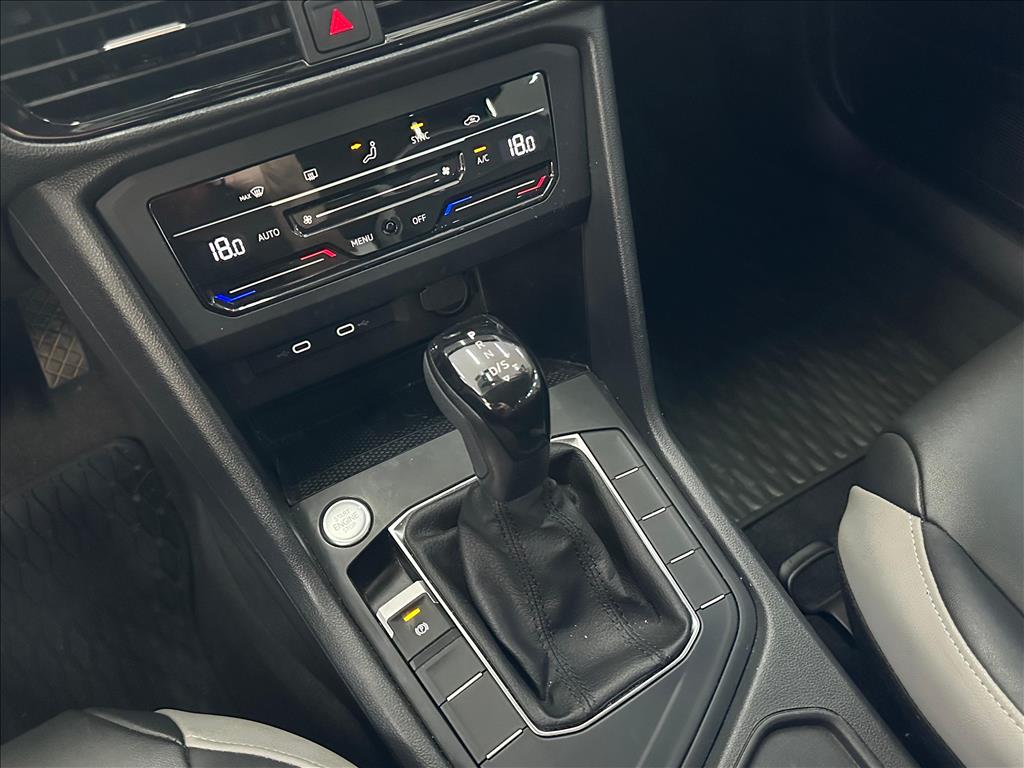 TAOS 1.4 250 TSI TOTAL FLEX COMFORTLINE AUTOMÁTICO10
