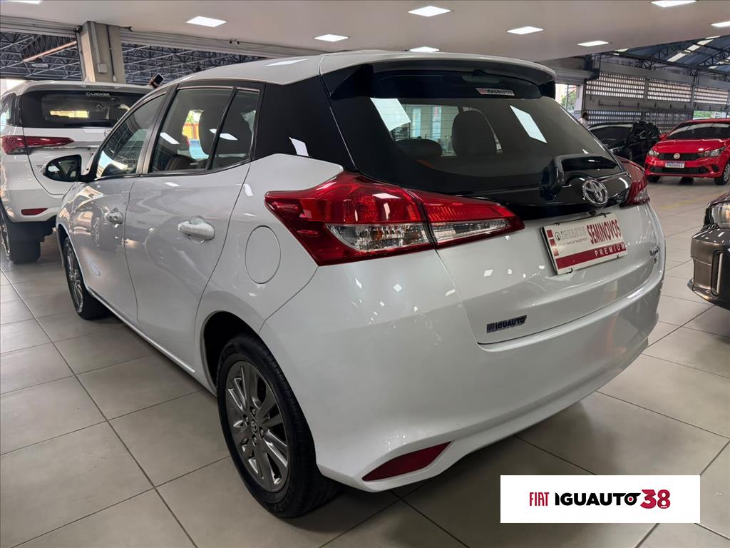 YARIS 1.5 16V FLEX SEDAN XL PLUS CONNECT MULTIDRIVE2