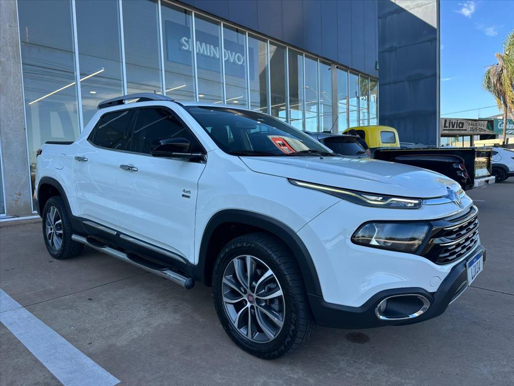 TORO 2.0 16V TURBO DIESEL VOLCANO 4WD AT9