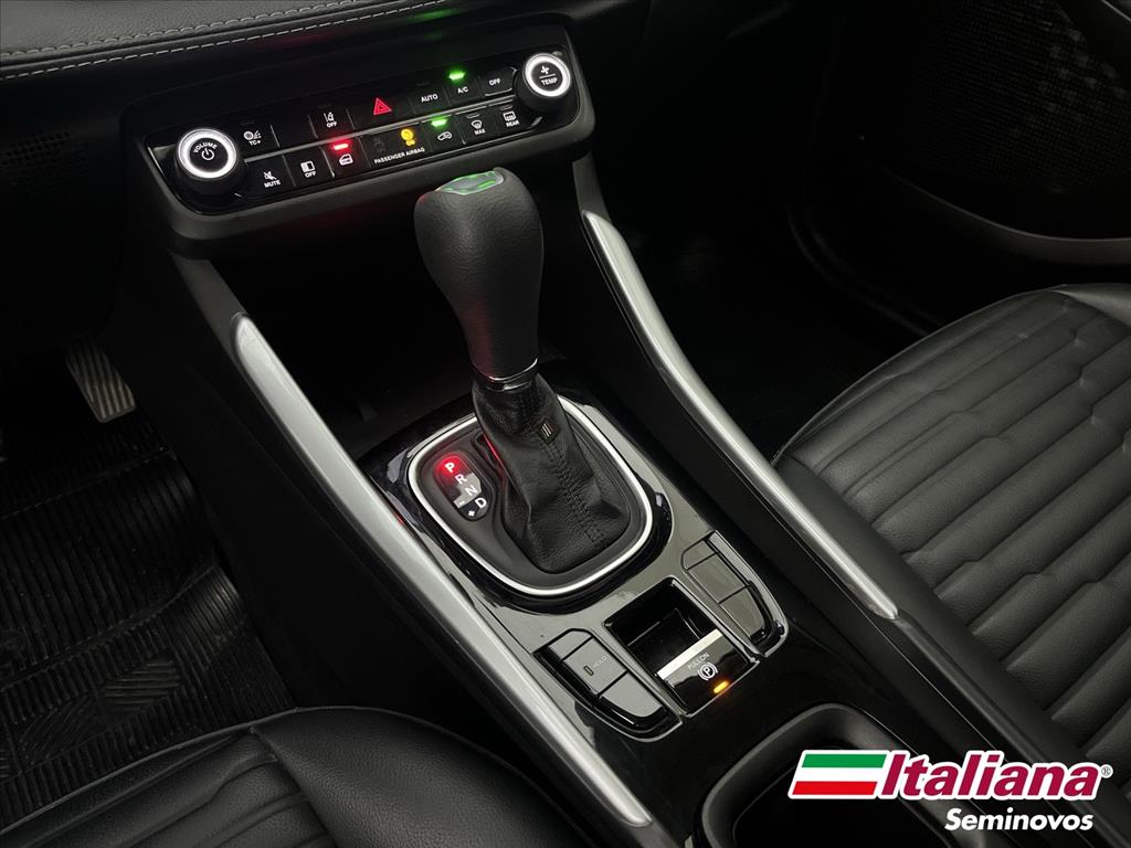 FASTBACK 1.0 TURBO 200 HYBRID AUDACE CVT11
