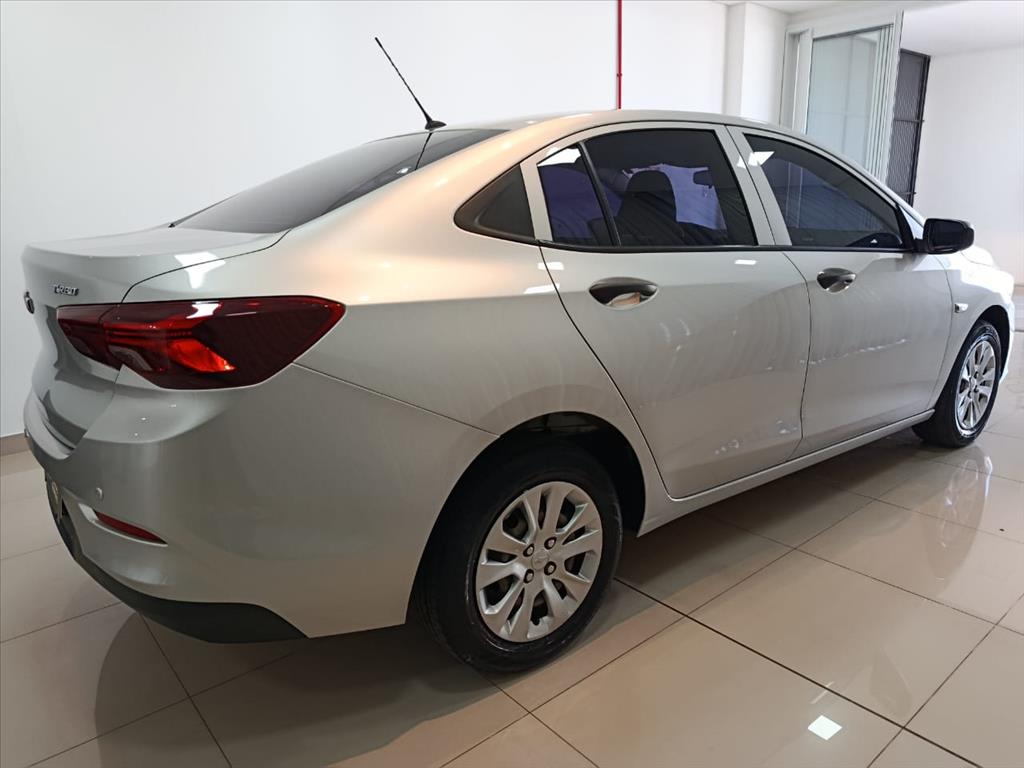 ONIX PLUS 1.0 TURBO FLEX AUTOMÁTICO4