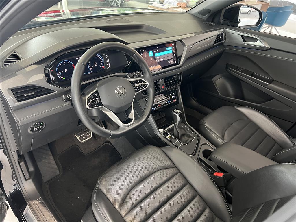 TAOS 1.4 250 TSI TOTAL FLEX HIGHLINE AUTOMÁTICO14