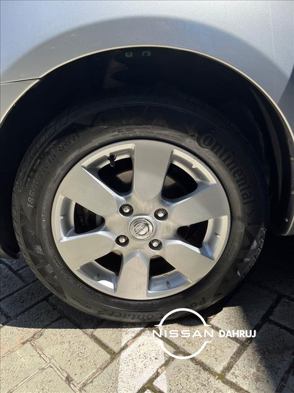 GRAND LIVINA 1.8 SL 16V FLEX 4P MANUAL10