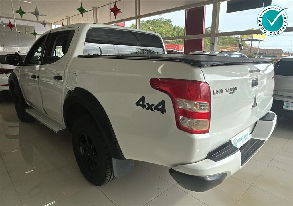 L200 TRITON 2.4 16V TURBO DIESEL SPORT GL CD 4P 4X4 MANUAL