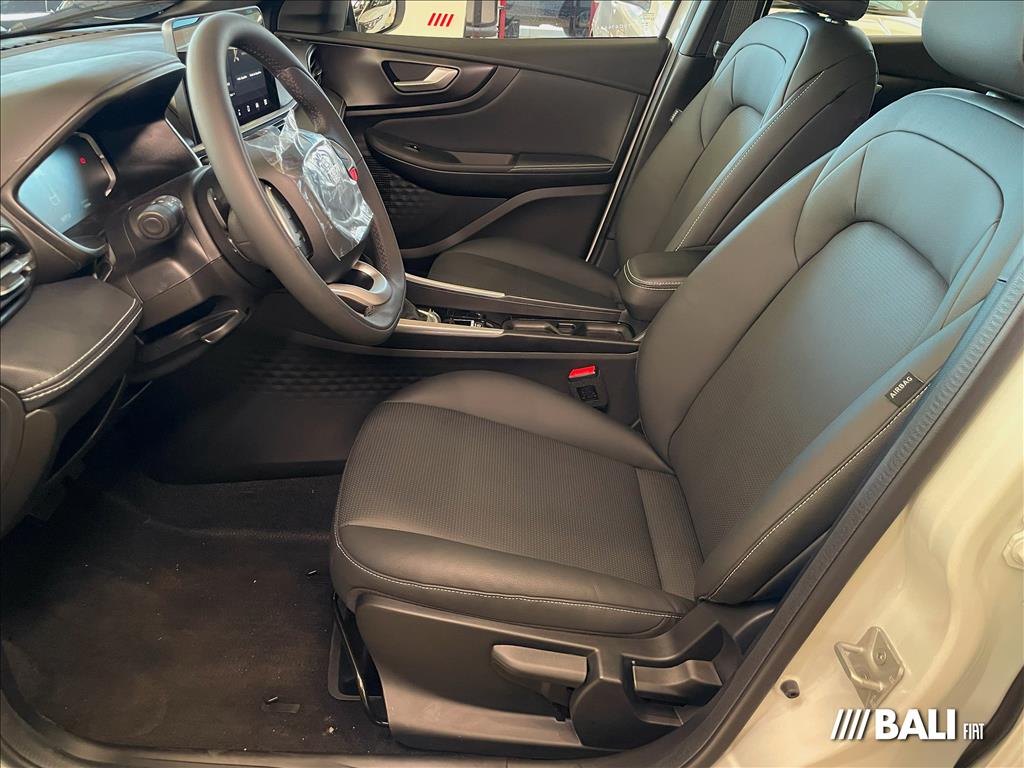 FASTBACK 1.0 TURBO 200 HYBRID IMPETUS CVT