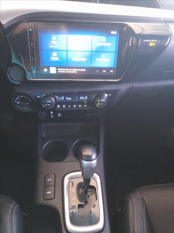 HILUX 2.8 D-4D TURBO DIESEL CD SR 4X4 AUTOMÁTICO7