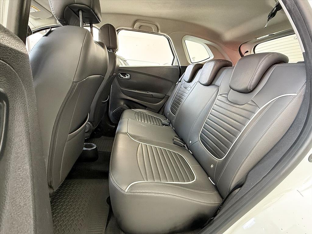 Renault Captur - 1.6 16V SCE FLEX INTENSE X-TRONIC