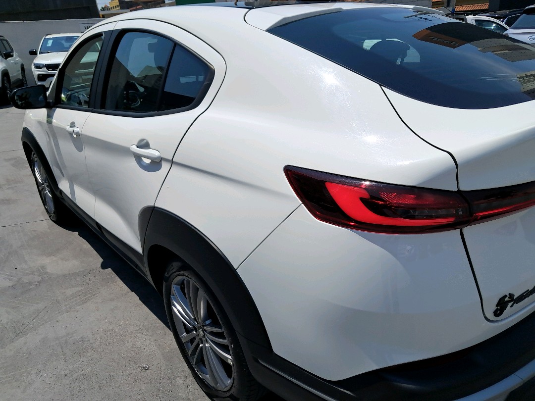 FASTBACK 1.0 TURBO 200 FLEX CVT12