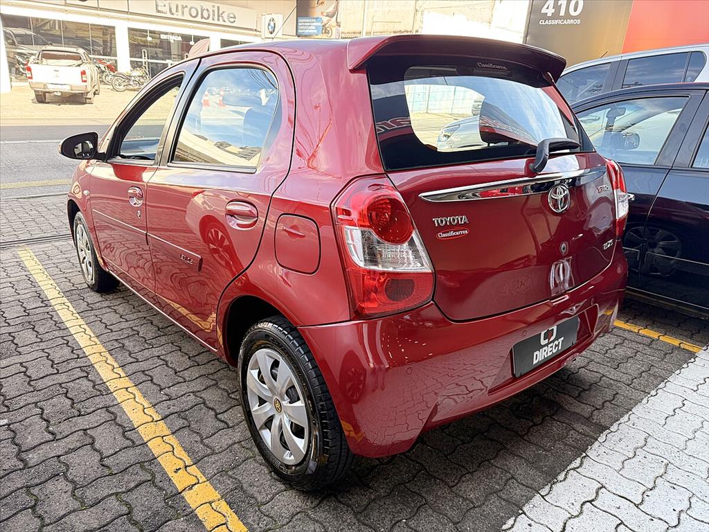 Toyota Etios - 1.5 XS 16V FLEX 4P MANUAL