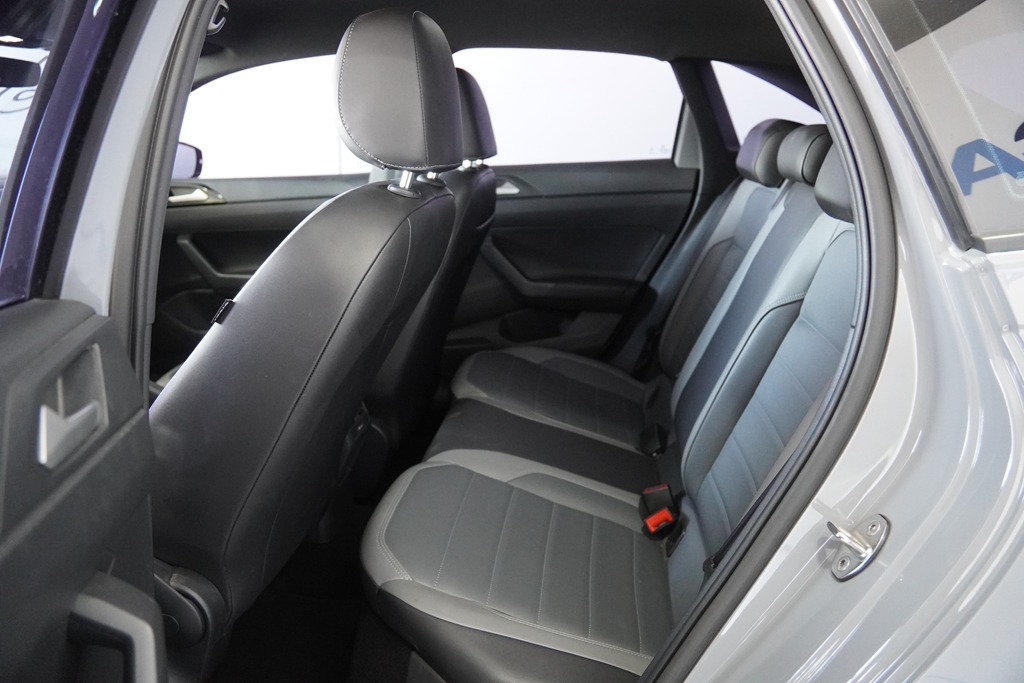 NIVUS 1.0 200 TSI TOTAL FLEX HIGHLINE AUTOMÁTICO10