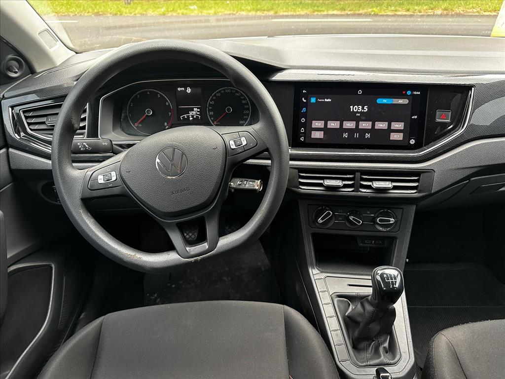 POLO 1.0 MPI TRACK MANUAL10