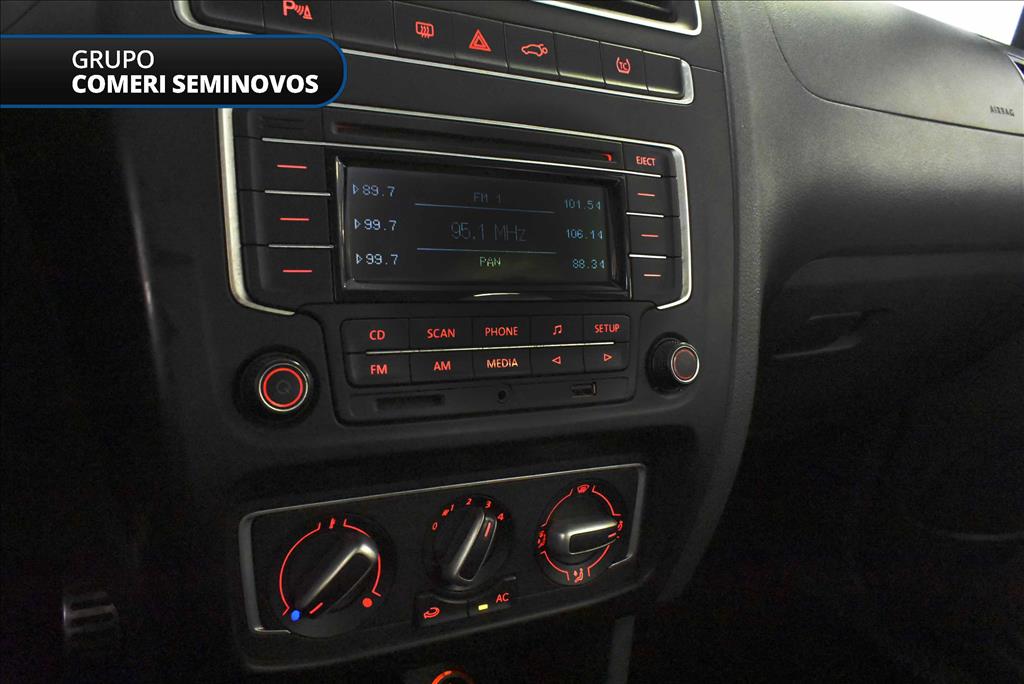 CROSSFOX 1.6 MI FLEX 8V 4P MANUAL8