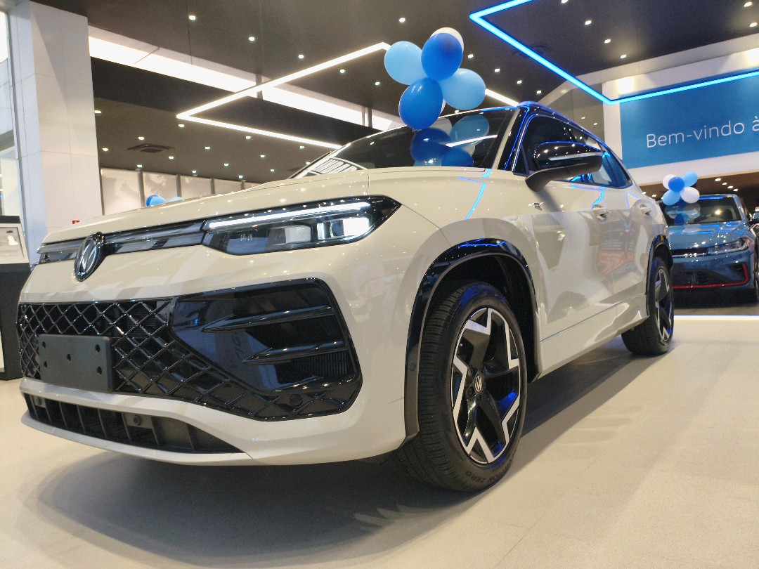 TIGUAN 2.0 350 TSI GASOLINA R-LINE 4MOTION AUTOMÁTICO0