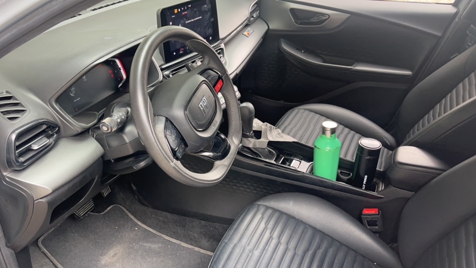 Fiat-FASTBACK-1.3 TURBO 270 FLEX LIMITED EDITION AT6