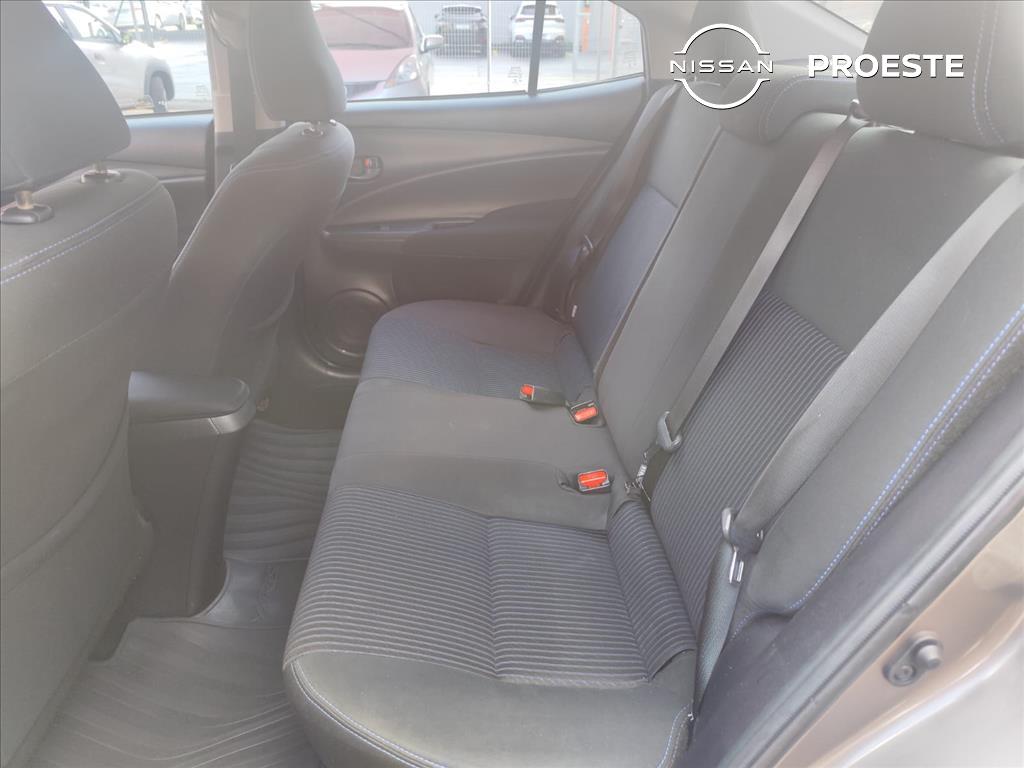 YARIS 1.5 16V FLEX SEDAN XL LIVE MULTIDRIVE8