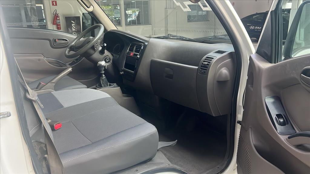 HR 2.5 LONGO COM CAÇAMBA 4X2 16V 130CV TURBO INTERCOOLER DIESEL 2P MANUAL