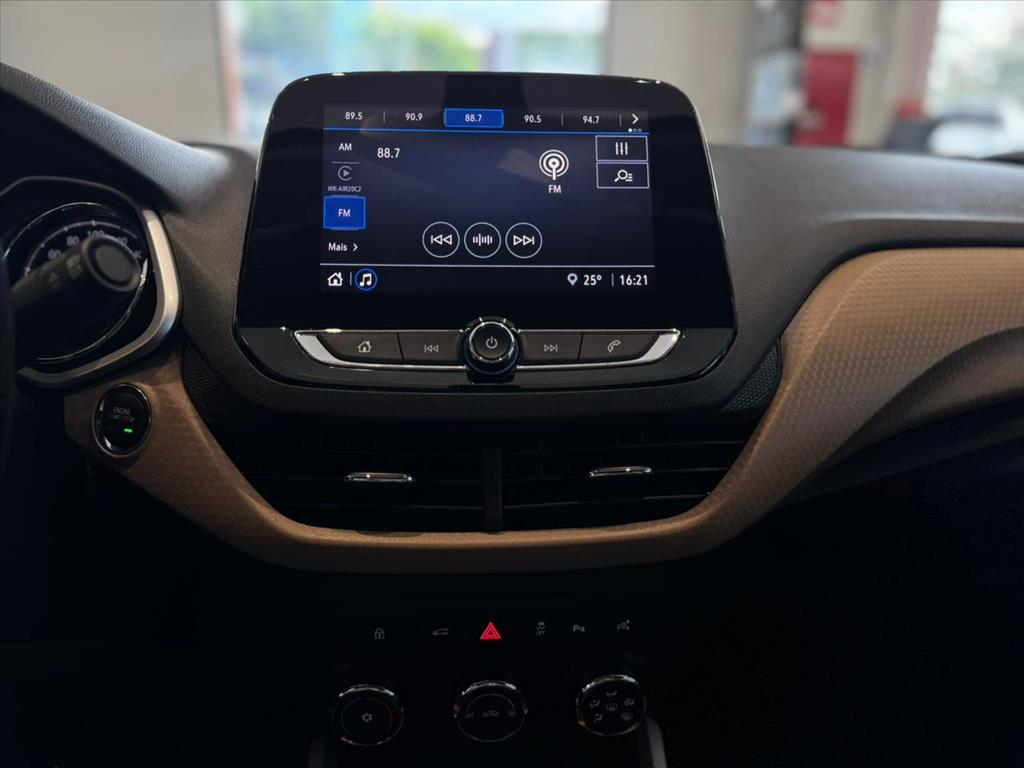 ONIX PLUS 1.0 TURBO FLEX PREMIER AUTOMÁTICO8