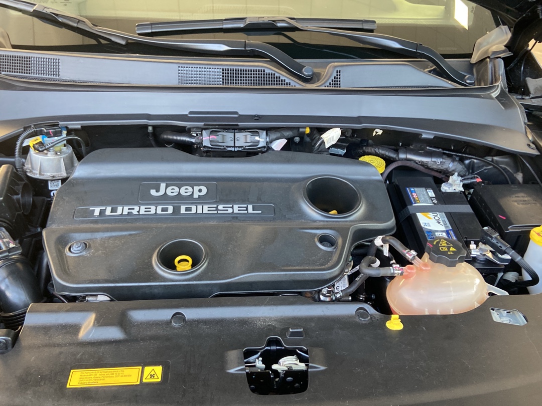 Jeep-COMPASS-2.0 TD350 TURBO DIESEL LONGITUDE AT9
