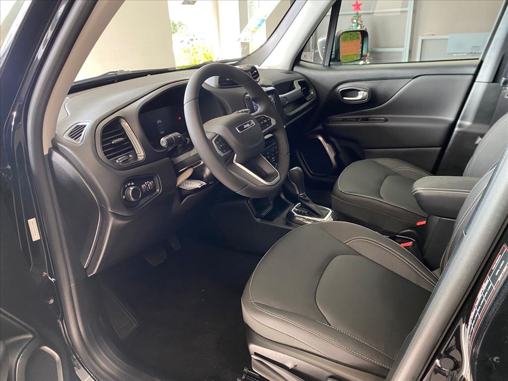 RENEGADE 1.3 T270 TURBO FLEX LONGITUDE AT64