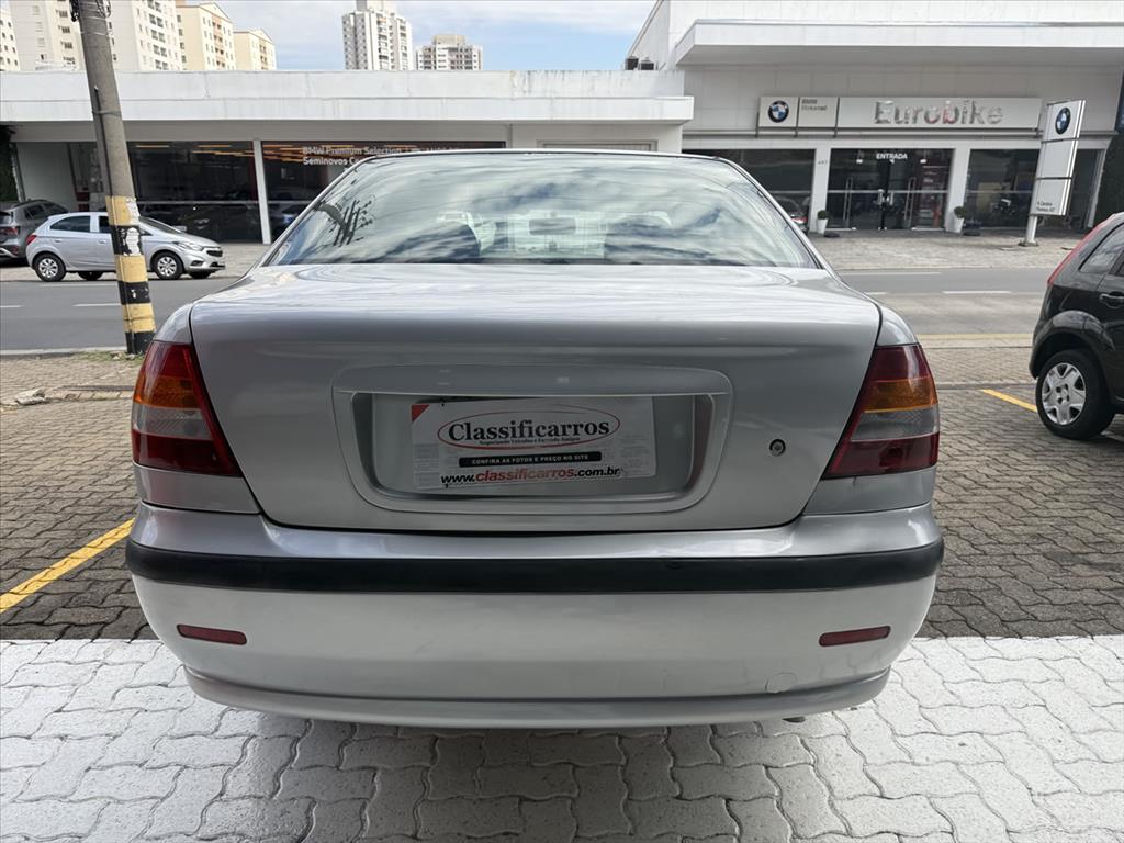 Fiat Siena - 1.0 MPI FIRE 8V FLEX 4P MANUAL